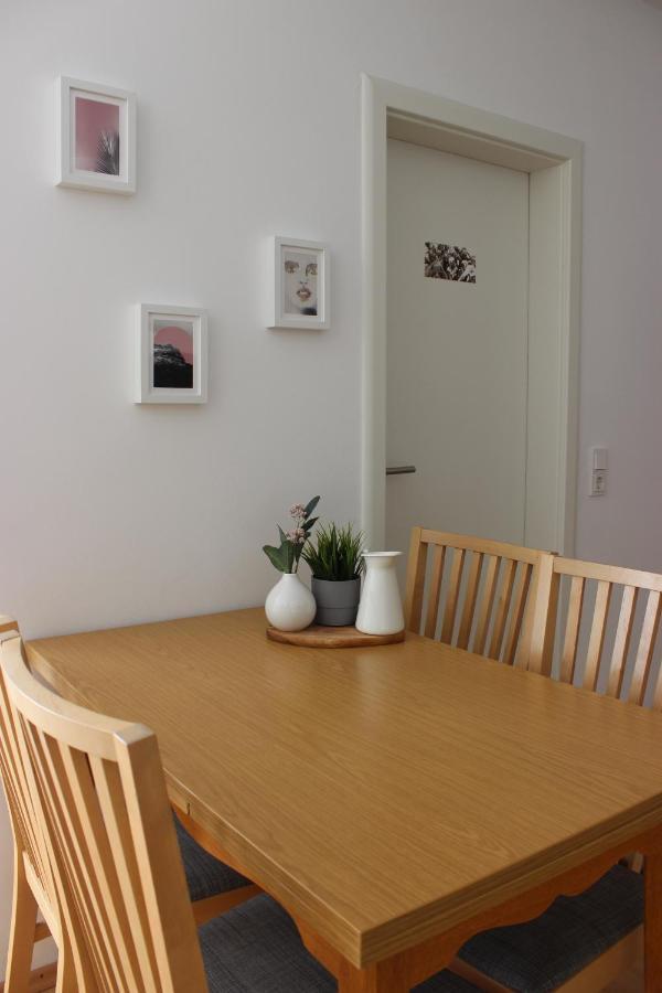 Ferienwohnung Markert - Neben Den Weinbergen 란데르자커 외부 사진